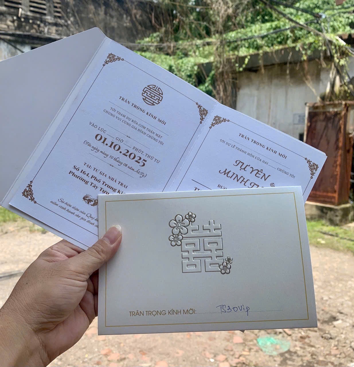 Thiệp TS